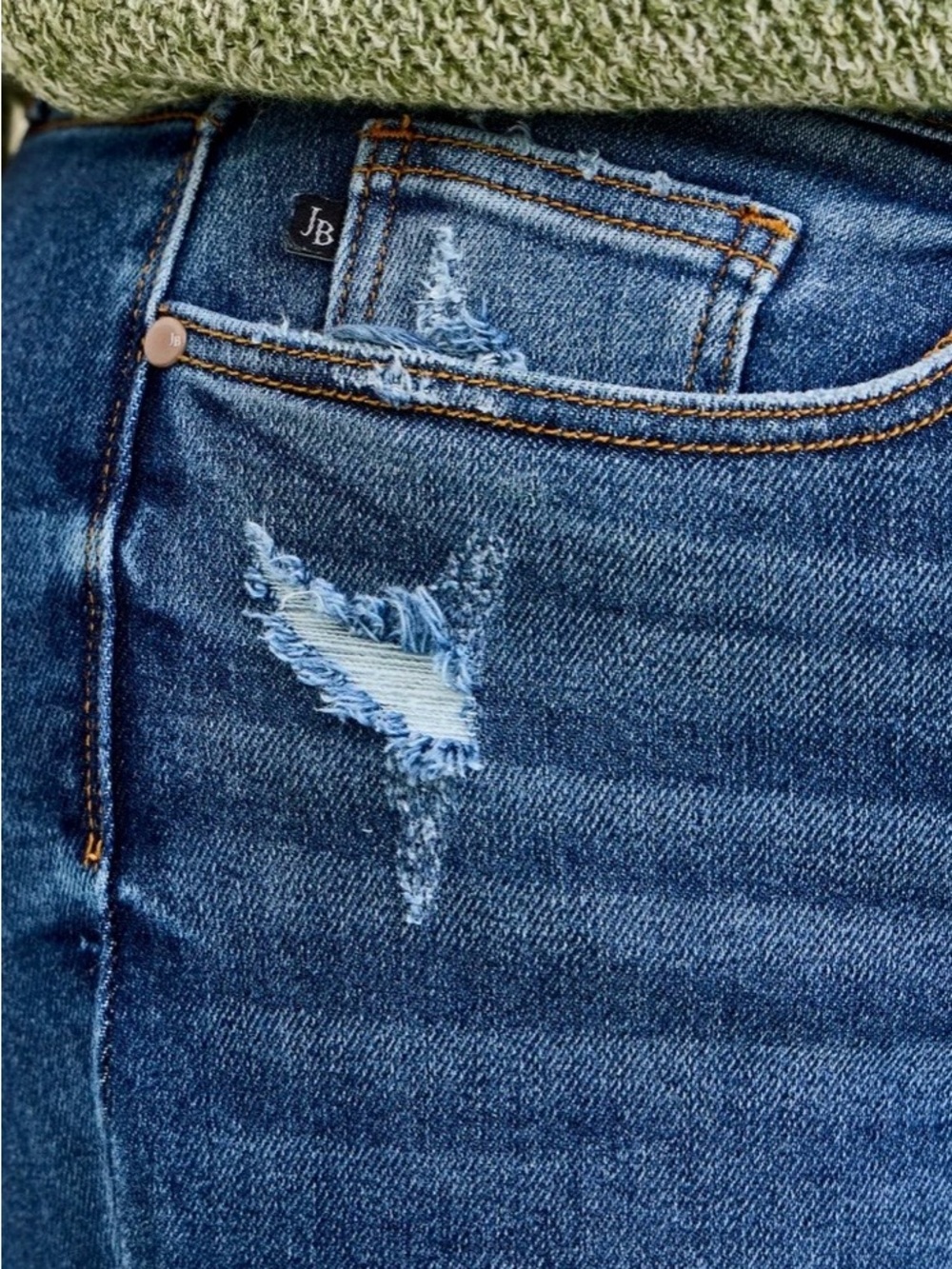 Judy Blue Brett Distressed Dad Jeans. - Picture 3 of 15